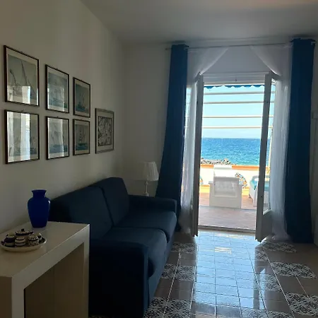 Raffaela's House - דירה *